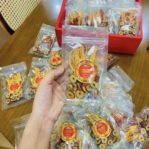 Trà đông trùng hạ thảo tứ vị - ngũ vị